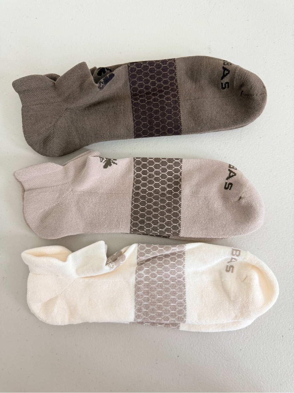 NEW BOMBAS Men’s 3 Pack Ankle Socks Brown Cream Tones Size XL Size 13 1/2 - 16